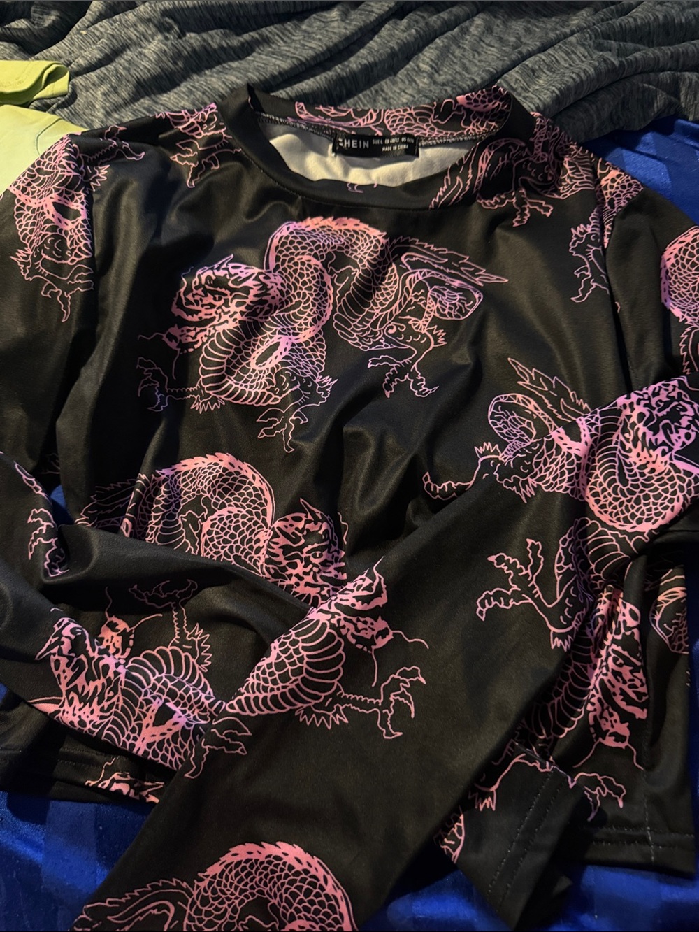 SHEIN Black Long Sleeve Top with Pink Dragon Motif